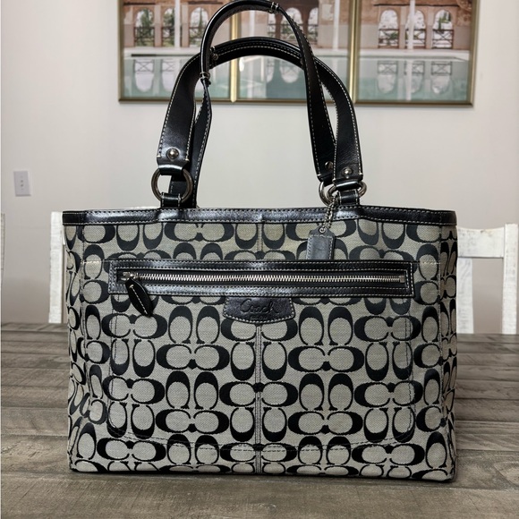 Coach Handbags - Coach Signature Tote Bag – Black & Gray